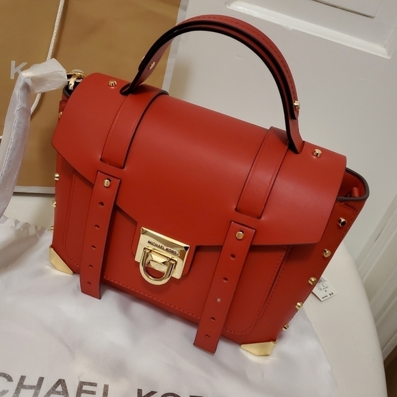 NWT Michael Kors Medium Manhattan Flame Red Leather Satchel/Crossbody - Picture 1 of 9